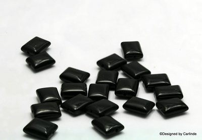 Ca 20 stuks geblokte Zwarte Obsidiaan Kralen K401
